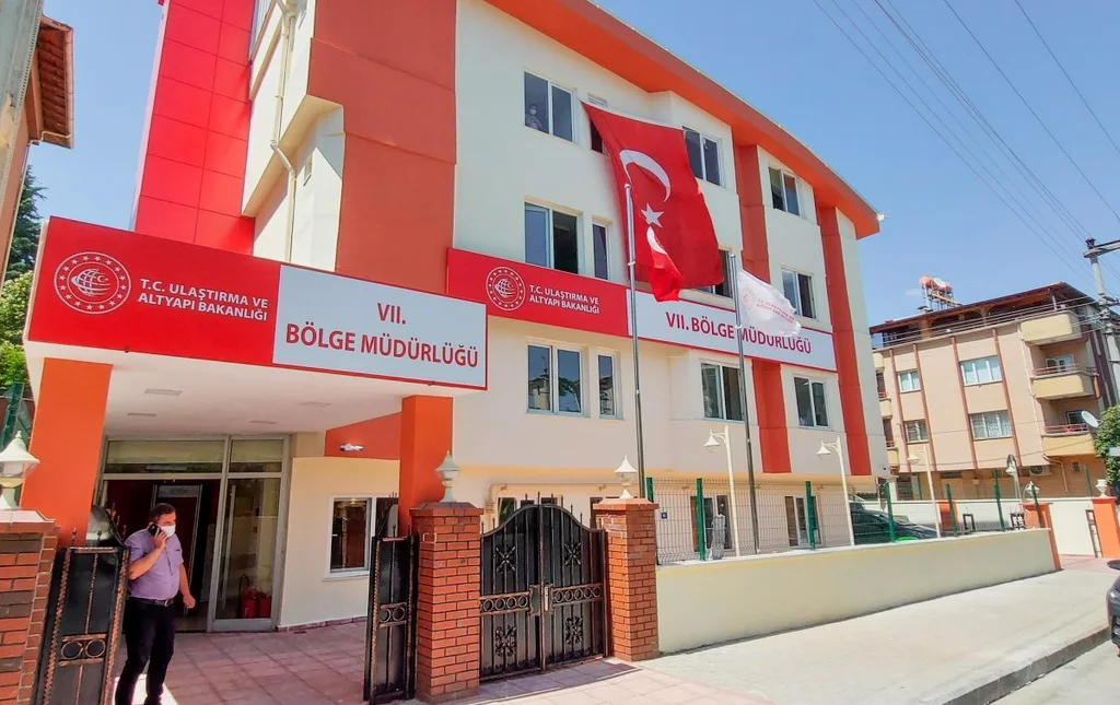T.C. ULAŞTIRMA VE ALTYAPI BAKANLIĞI VII. GAZİANTEP BÖLGE MÜDÜRLÜĞÜ HİZMET BİNASI YAPIM İŞİ – 1