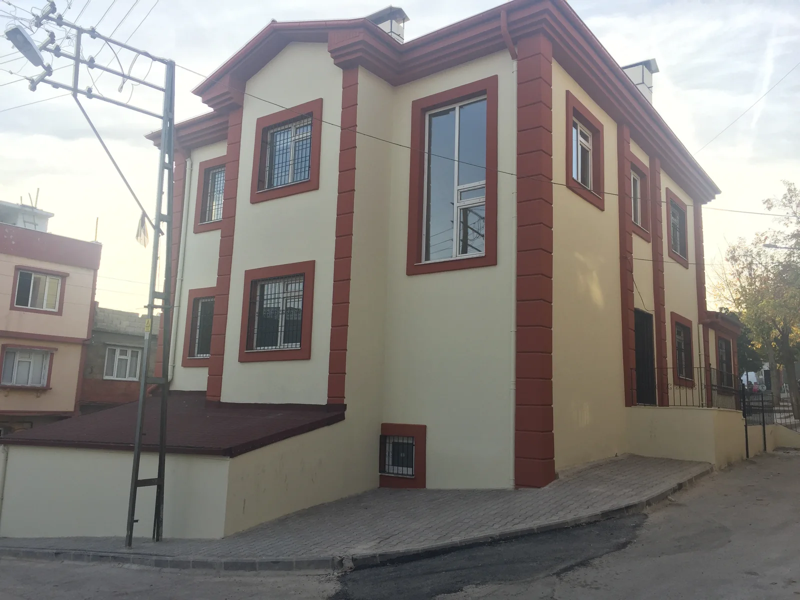 GAZİANTEP ŞEHİTKAMİL BELEDİYESİ BOYNO SOSYAL TESİSİ YAPIM İŞİ – 4