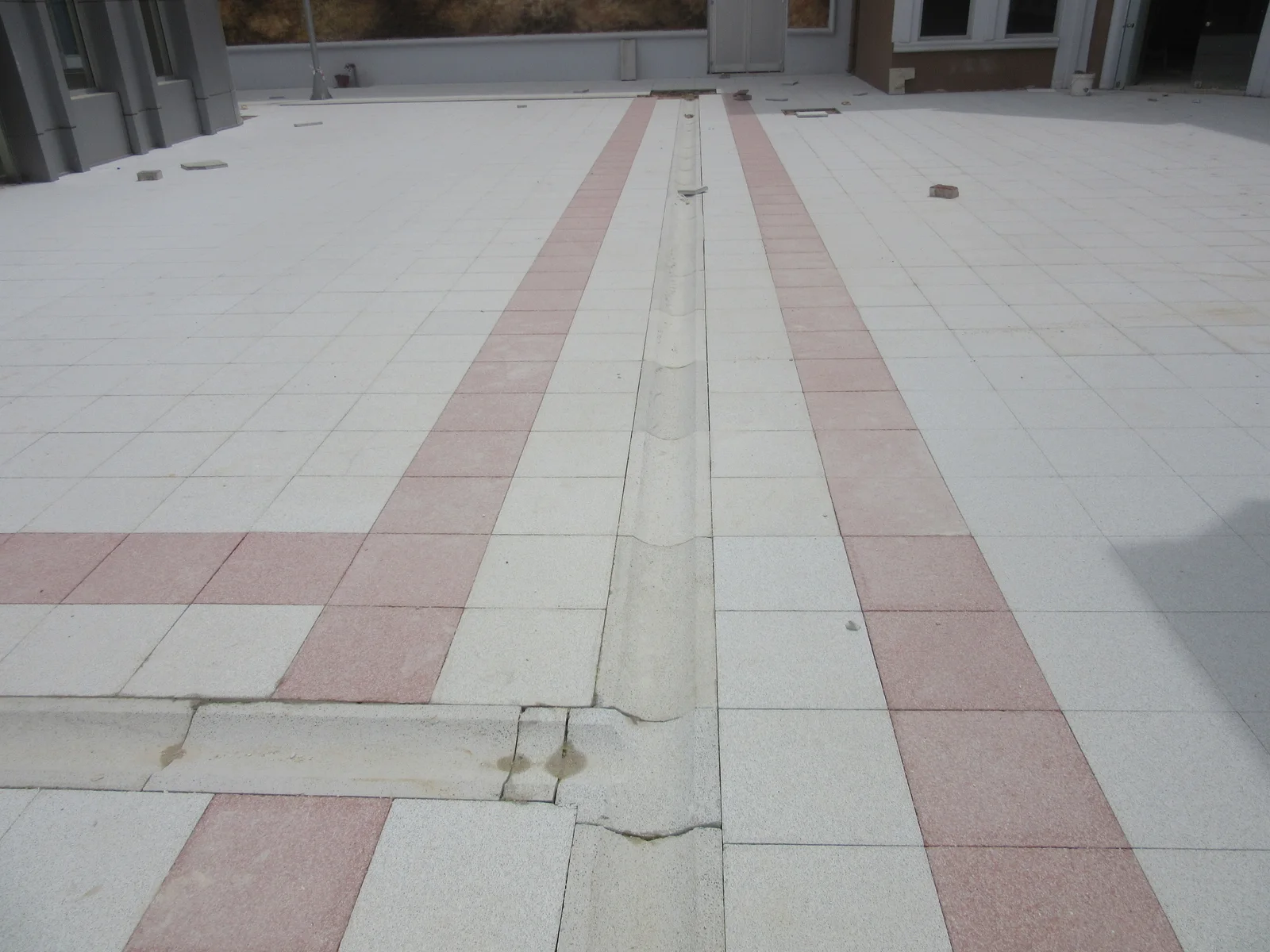 GAZİANTEP ÜNİVERSİTESİ ÇARŞI ÇEVRE DÜZENLENMESİ YAPIM İŞİ – 8