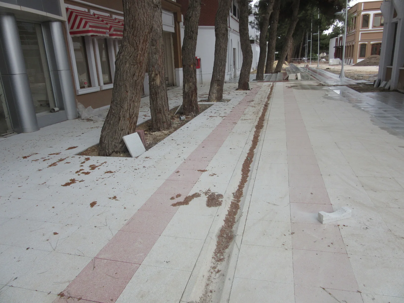 GAZİANTEP ÜNİVERSİTESİ ÇARŞI ÇEVRE DÜZENLENMESİ YAPIM İŞİ – 6